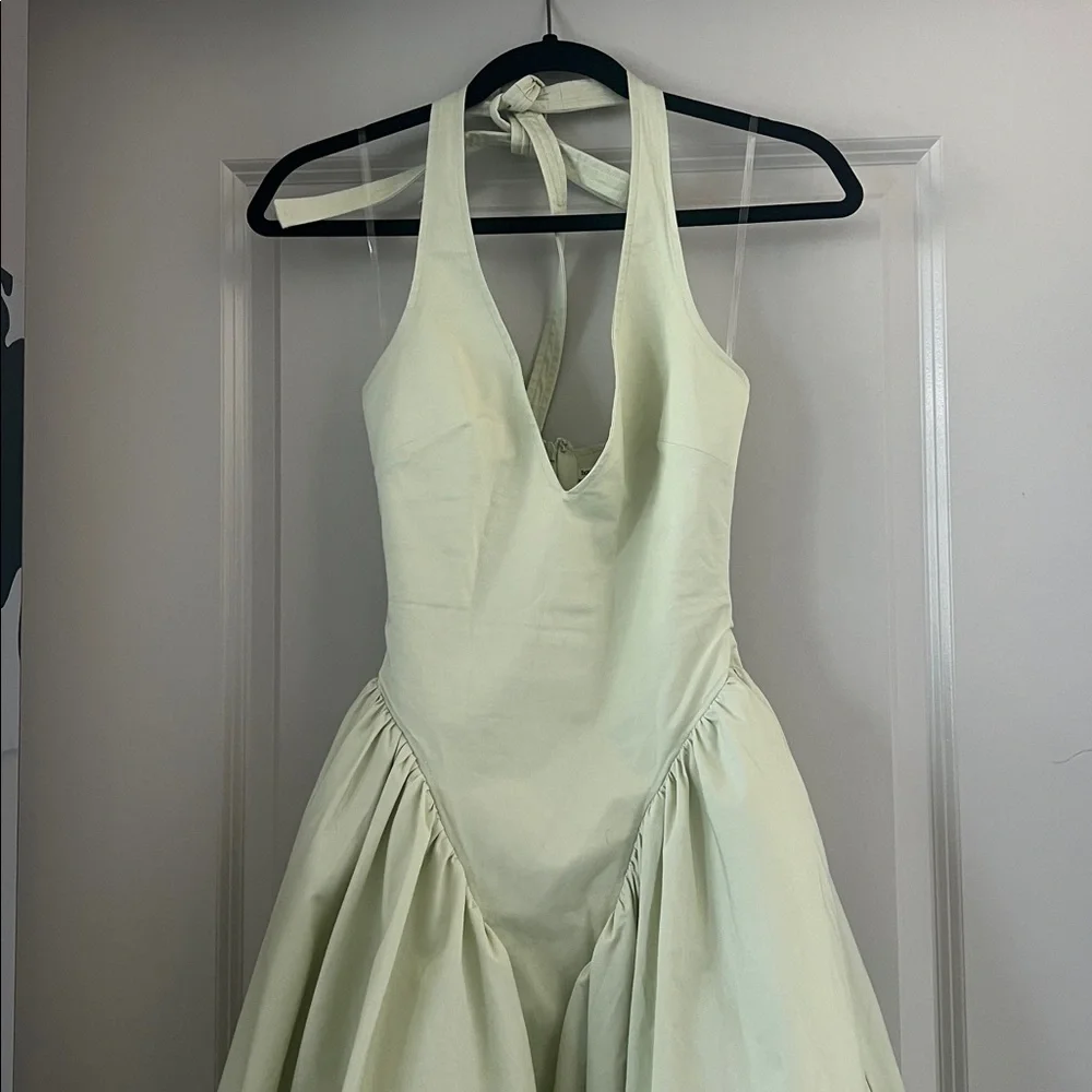 House of CB Backless Halter Dress in Soft Green - Picture 3 of 4